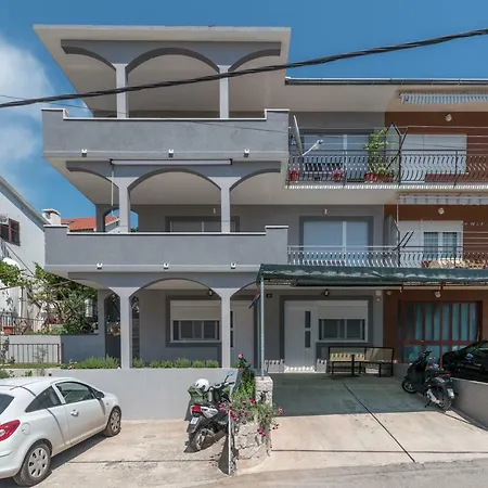 Apartment Bella Vita Trogir Exterior photo